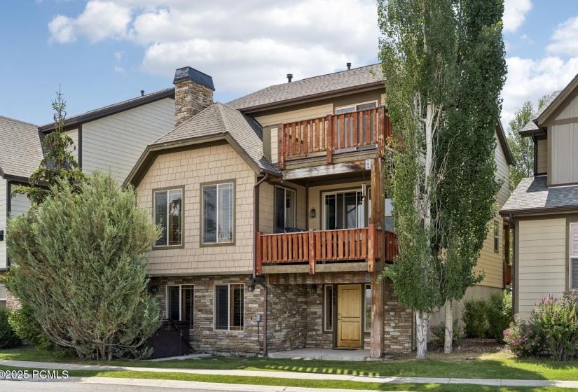 18_Exterior_1800x1200_4257409