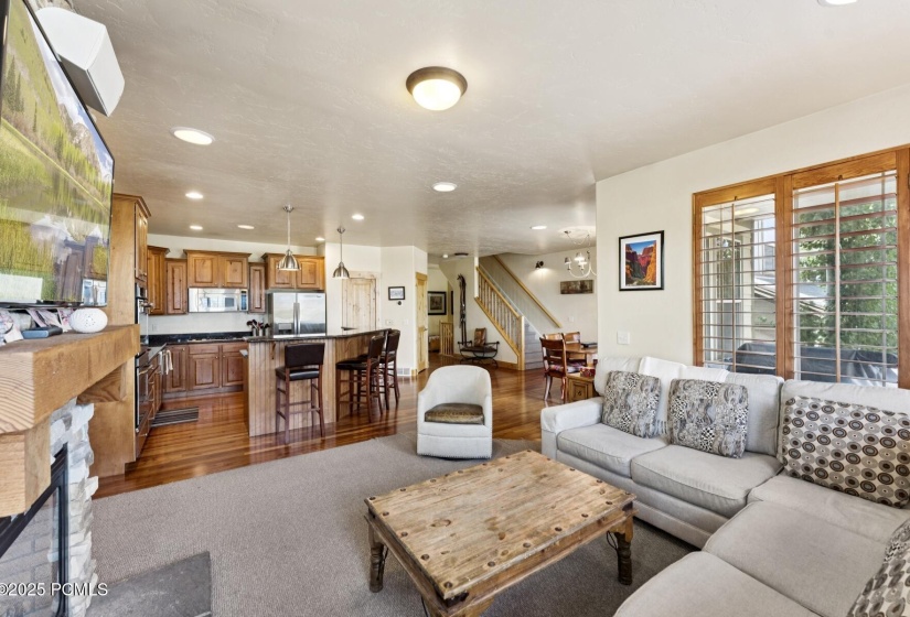 25_Living-Room_1800x1200_4257374