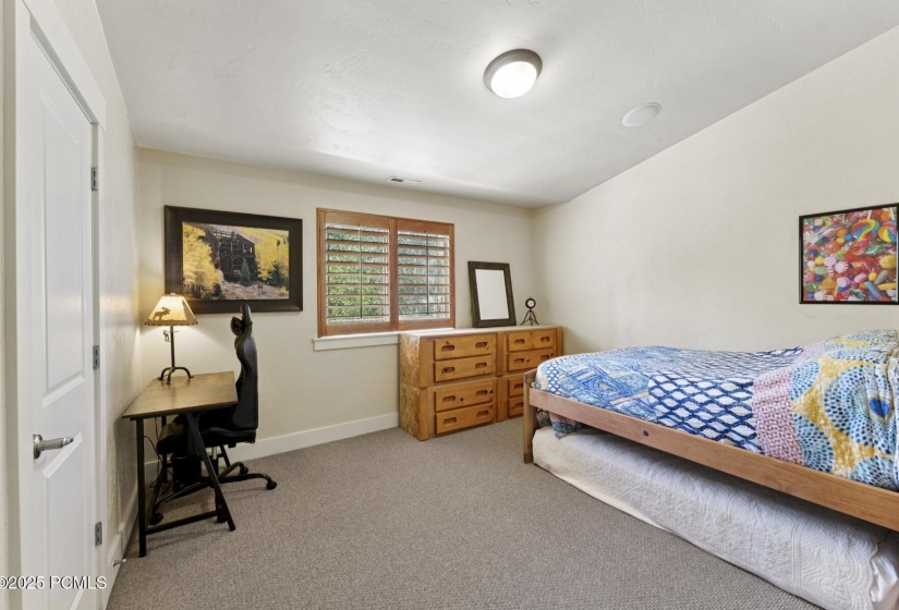 36_Bedroom_1800x1200_4257390