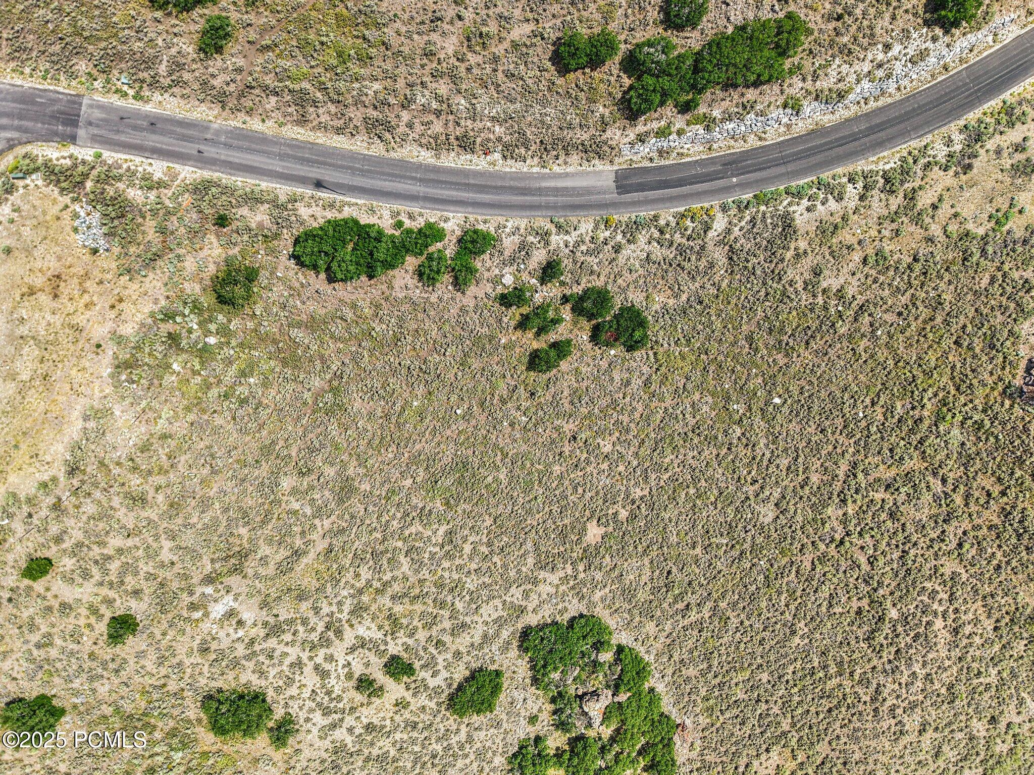 6-web-or-mls-E Canyon Gate Rd-006