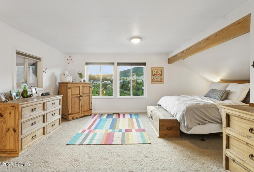 13_Primary-Bedroom_1800x1200_4264009