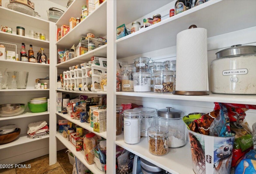 20-Pantry