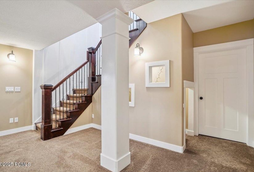 35-Family Room