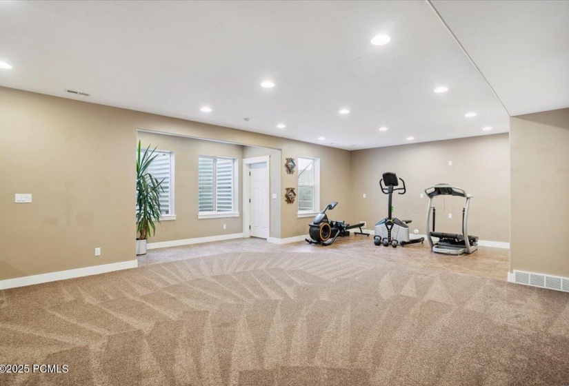 39-Family Room