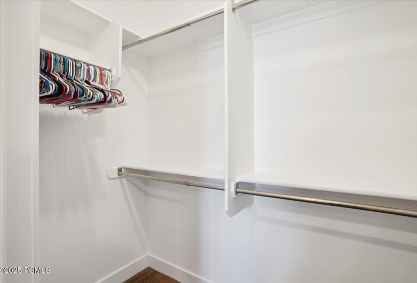 34-Closet