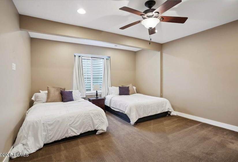 42-Bedroom