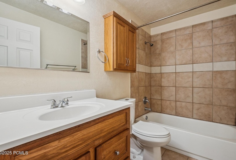 37_Bathroom-Suite_1800x1200_4251662