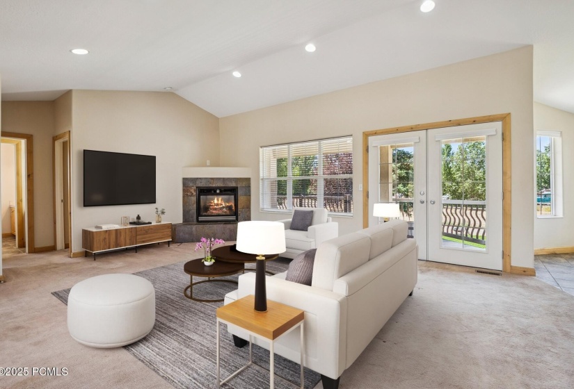 4_Staged-Great-Room_1800x1200_4258302