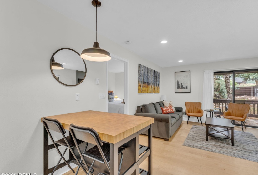 9-web-or-mls-2025-canyons-resort-dr-p4