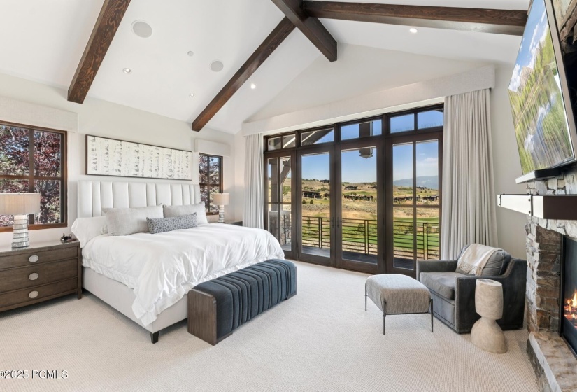 82_Bedroom_1800x1200_4262237