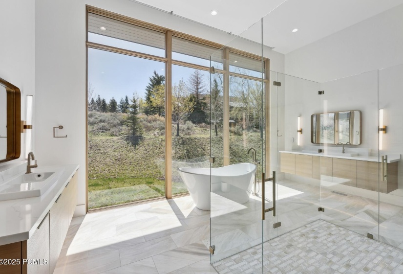 32_Bathroom_1800x1200_4223858
