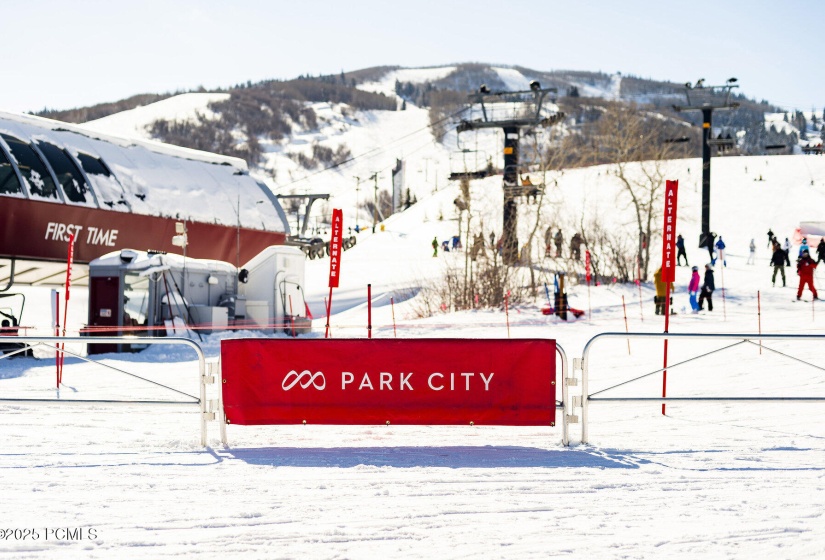 055_004-pcmrwinter2019004_621_682
