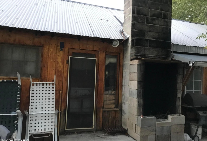 cabin 4