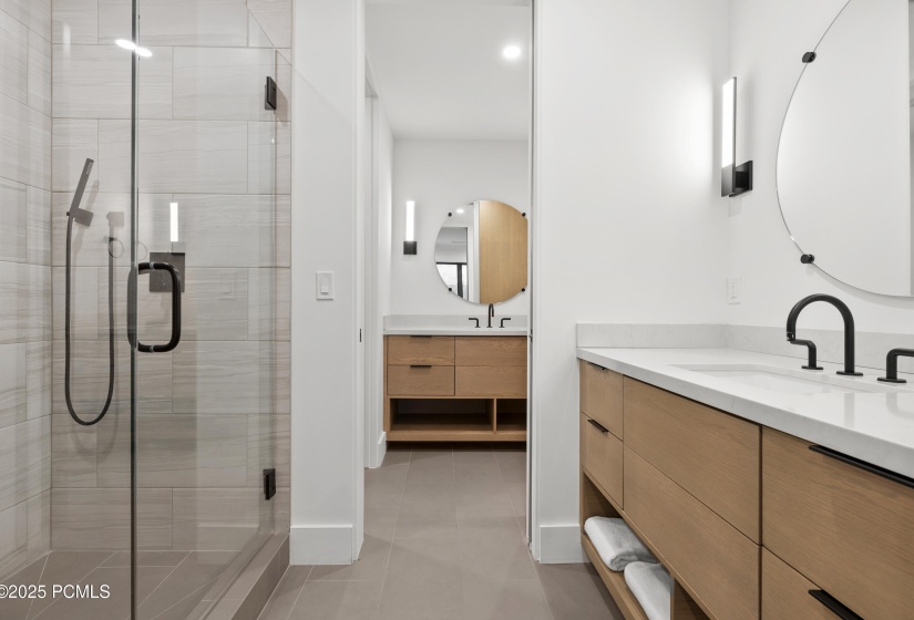 Bunk Room Bath
