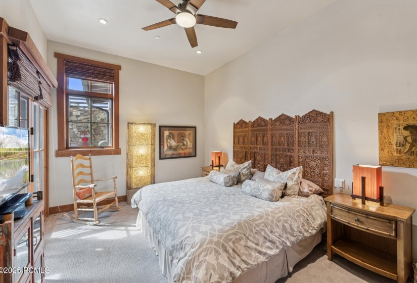 33_Bedroom_1800x1200_4267967