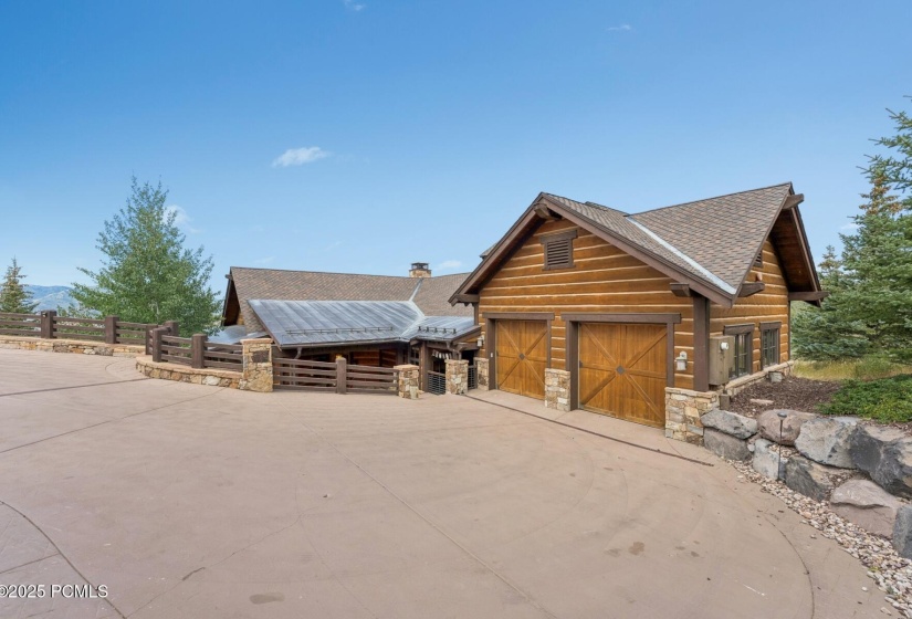 63_Exterior_1800x1200_4268014