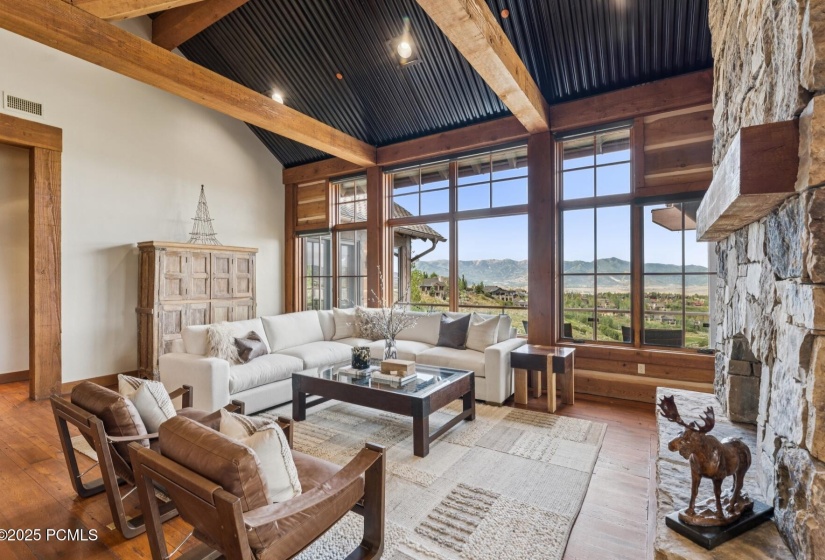5_Livingroom_1800x1200_4267944