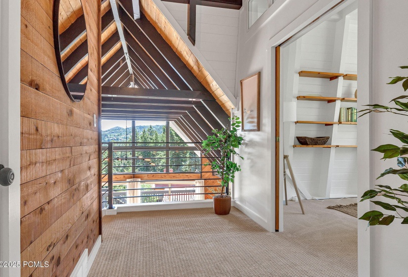 575 Upper Evergreen Dr-23