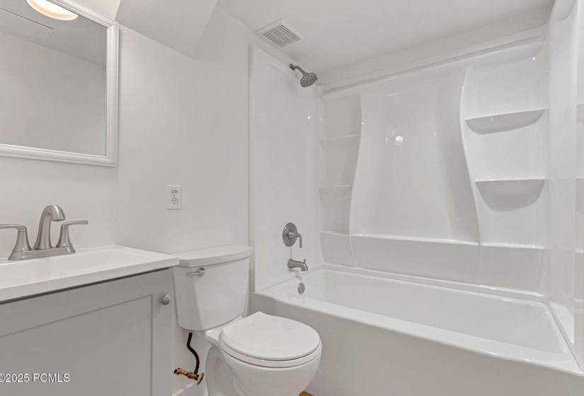 575 Upper Evergreen Dr-42