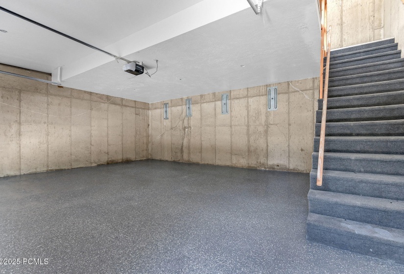 575 Upper Evergreen Dr-45