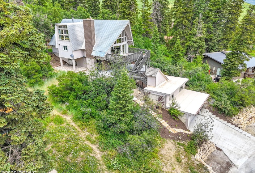 575 Upper Evergreen Dr-53