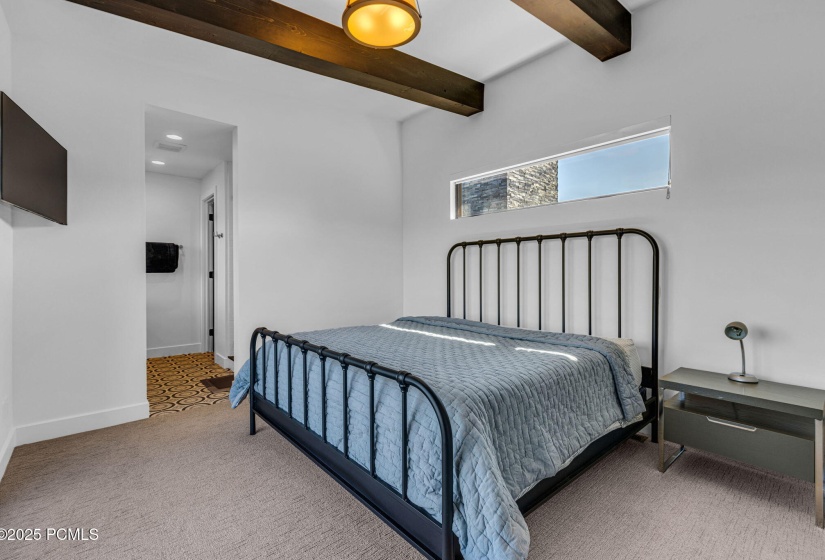 25-web-or-mls-6714-golden-bear-loop-w