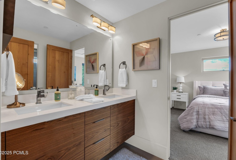 38-web-or-mls-2755-e-bitter-brush-dr