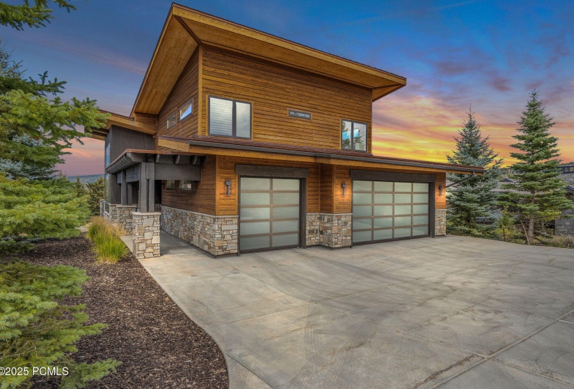 61-web-or-mls-2755-e-bitter-brush-dr
