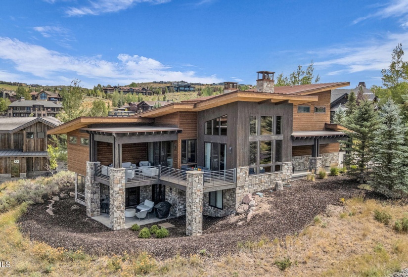 6-web-or-mls-2755-e-bitter-brush-dr