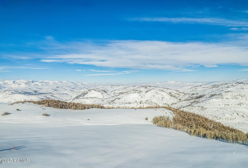 16_Aerial_1800x1200_4006854