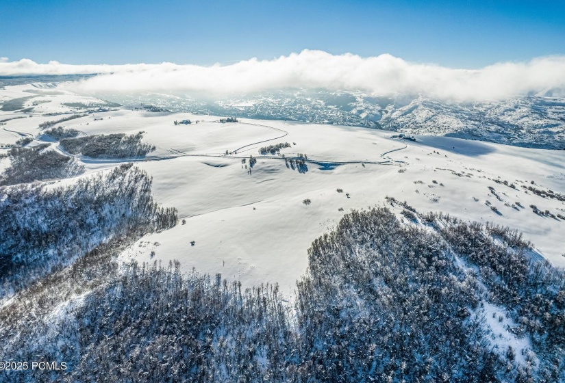 8_Aerial_1800x1200_4006846