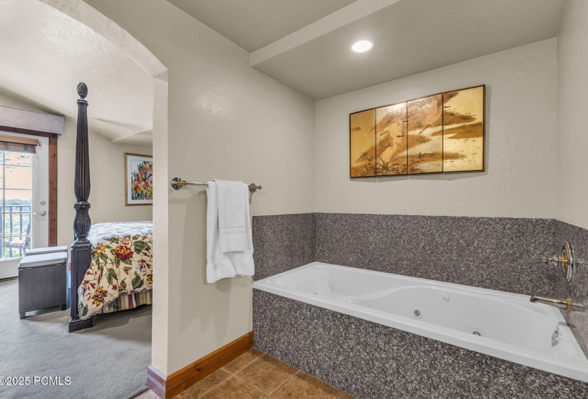 26-web-or-mls-840-w-bigler-ln-3019