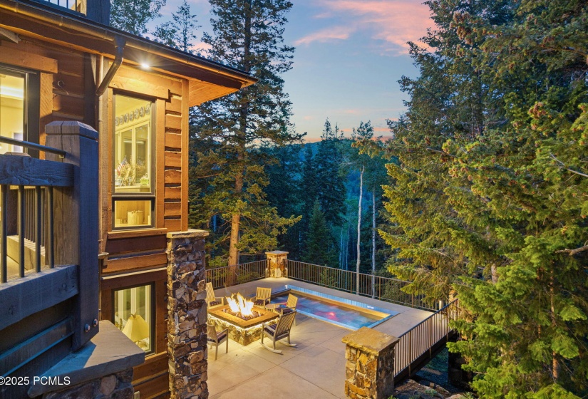 16-web-or-mls-22-white-pne-cyn-rd