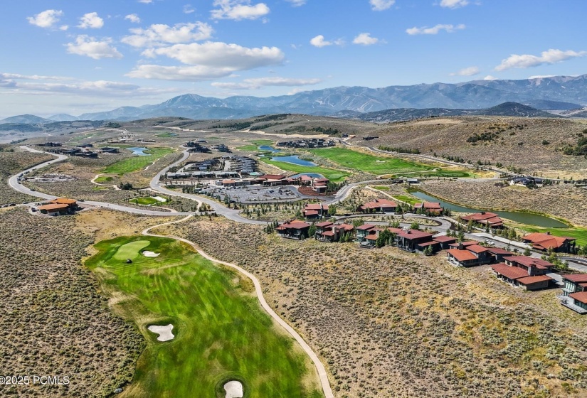 49_Aerial_1800x1200_4265904