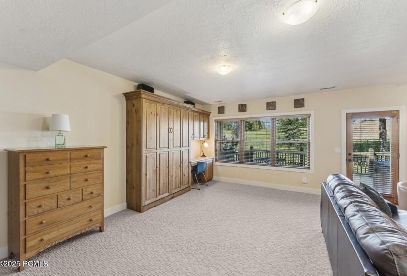 16_Interior_1800x1200_4269399
