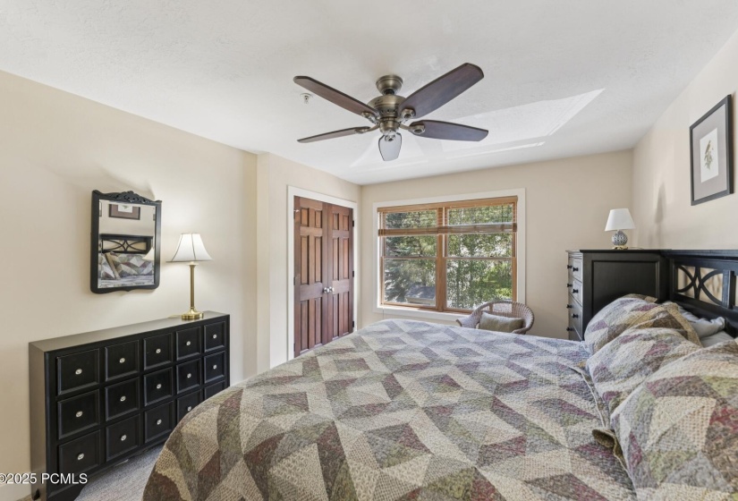 30_Bedroom_1800x1200_4269414
