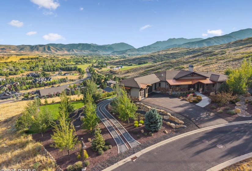 057_dji_20250811182817_0313_d_698