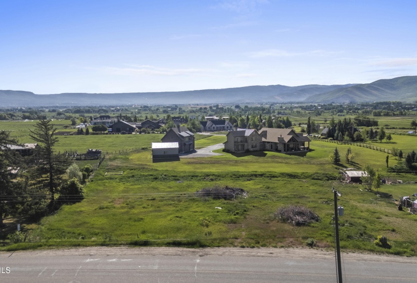 02-DJI_20250603091521_0012_D