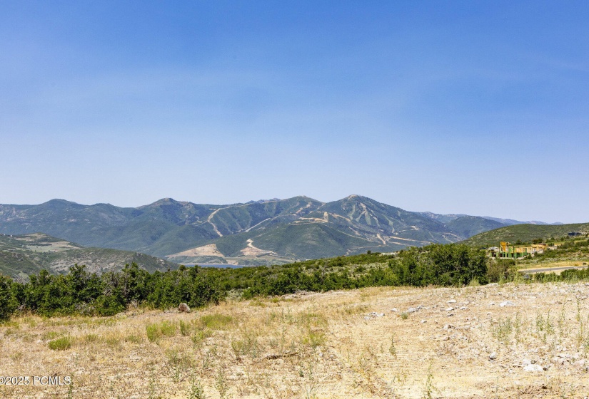 002_3414_e_wishbone_place001_775