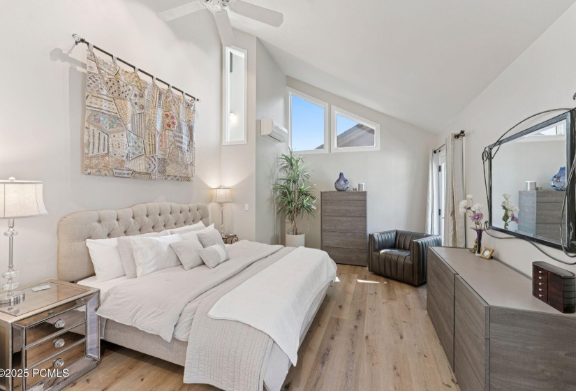 Upstairs Primary Bedroom