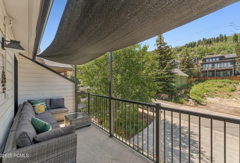 Balcony with ski run views