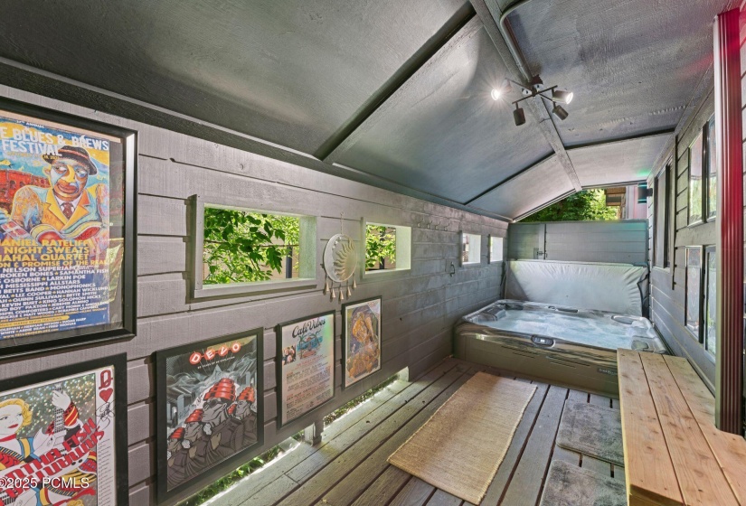Private Hot tub deck