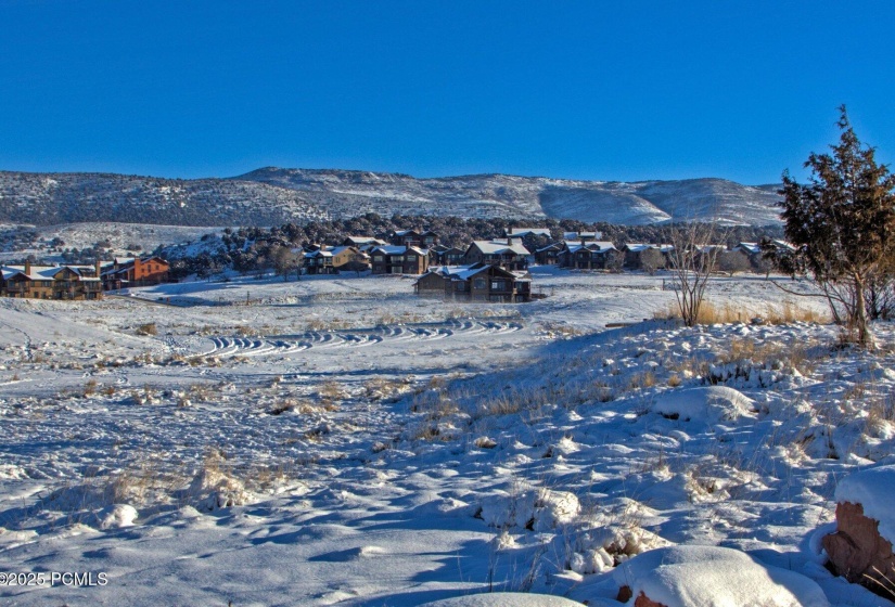 035_redledges01w_850
