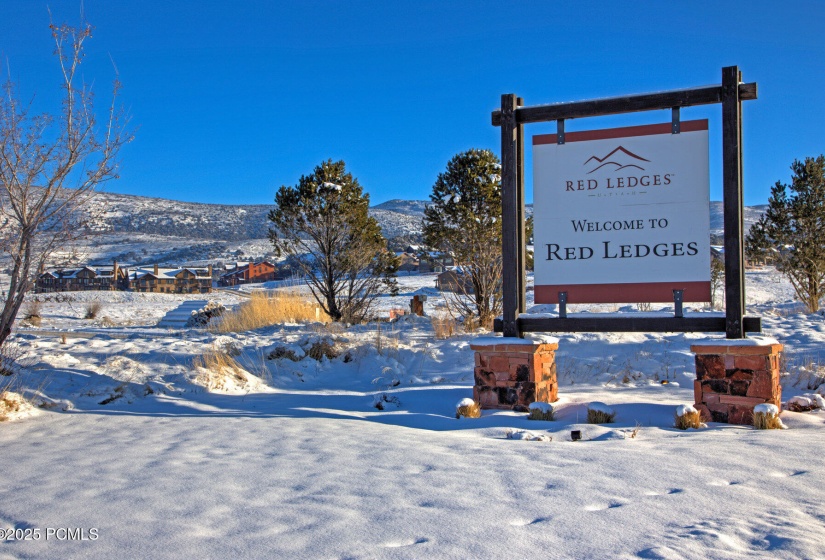 053_redledges10w_17