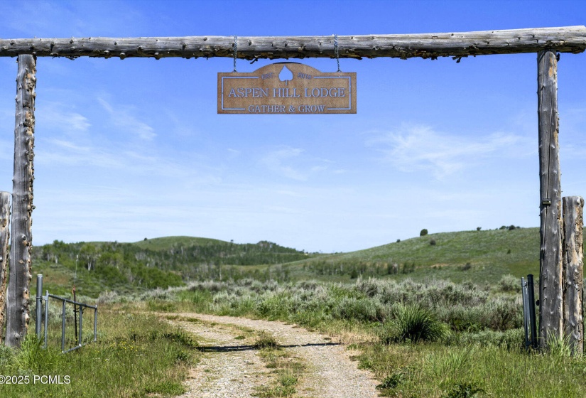 079_17017_ant_flat_road_huntsville_ut_84