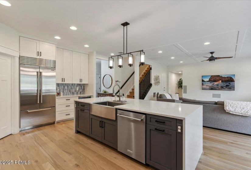 15-Kitchen