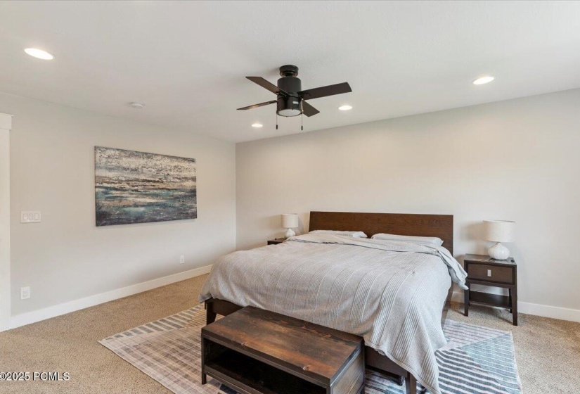 20-Bedroom