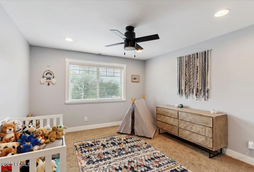 27-Bedroom