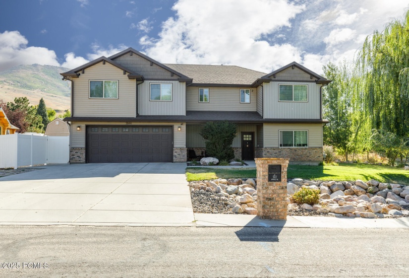 3844 N Patio Springs Dr_N Lifer_01_Web