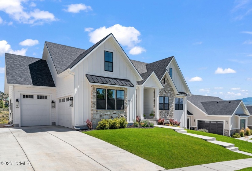 0_Exterior_1800x1200_4073998